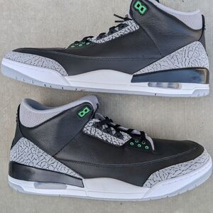 NWT Nike Air Jordan 3 Green Glow Retro basketball shoes